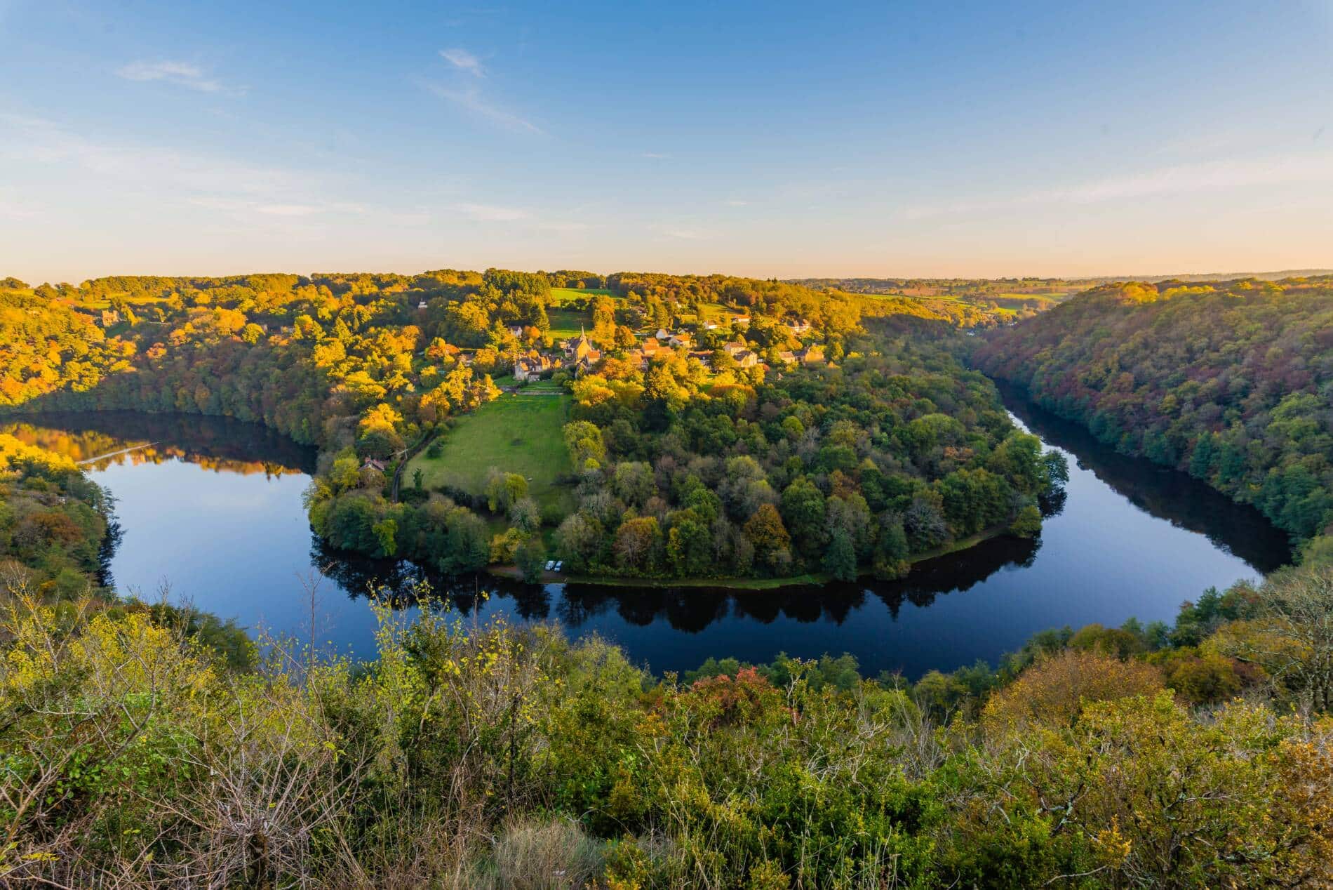 Lac de la Roche Bat l'Aigue